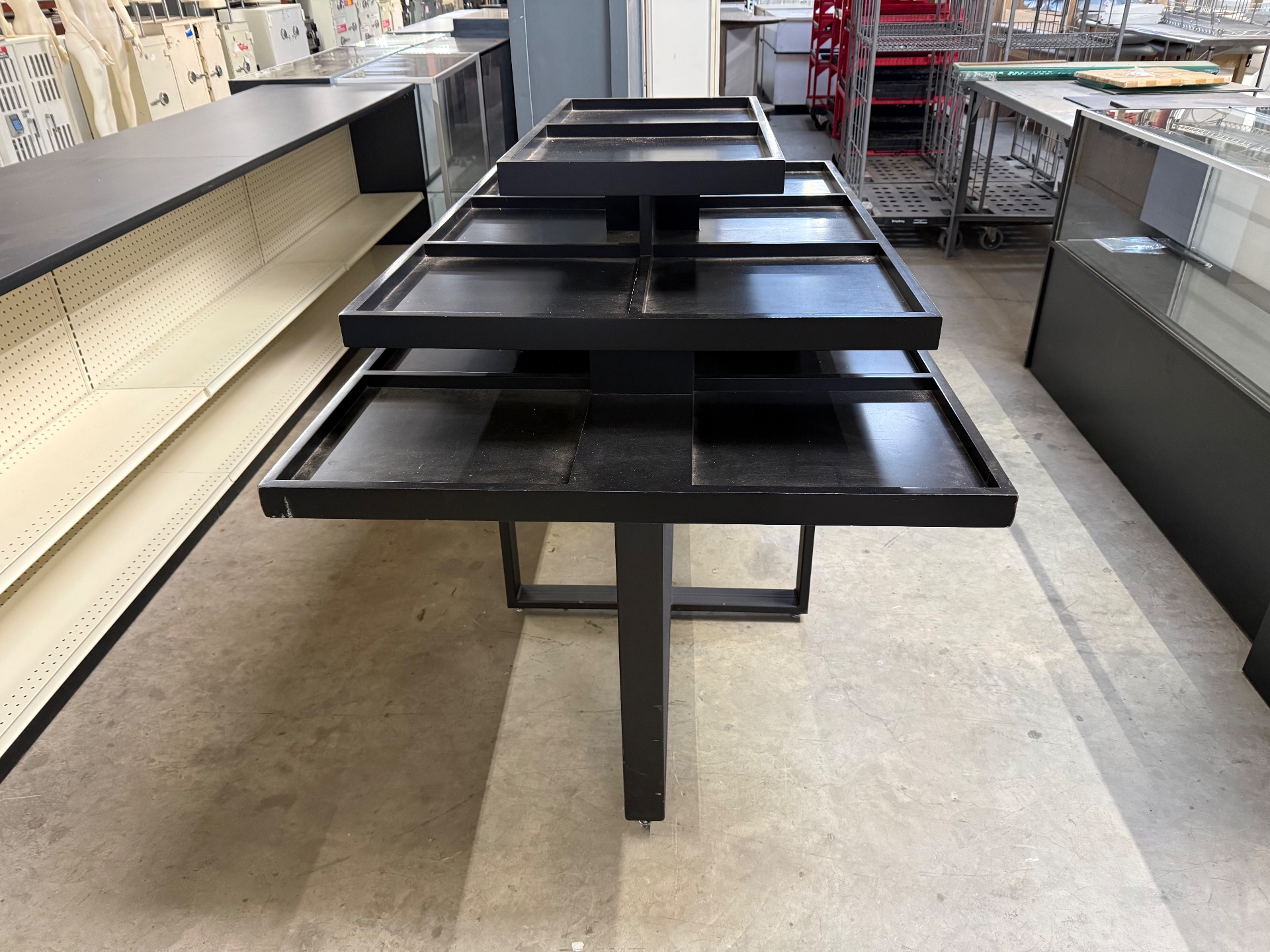 Used 3 Tier Table