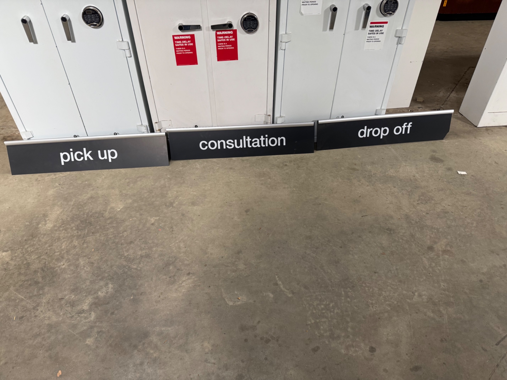 Used Pharmacy Signage