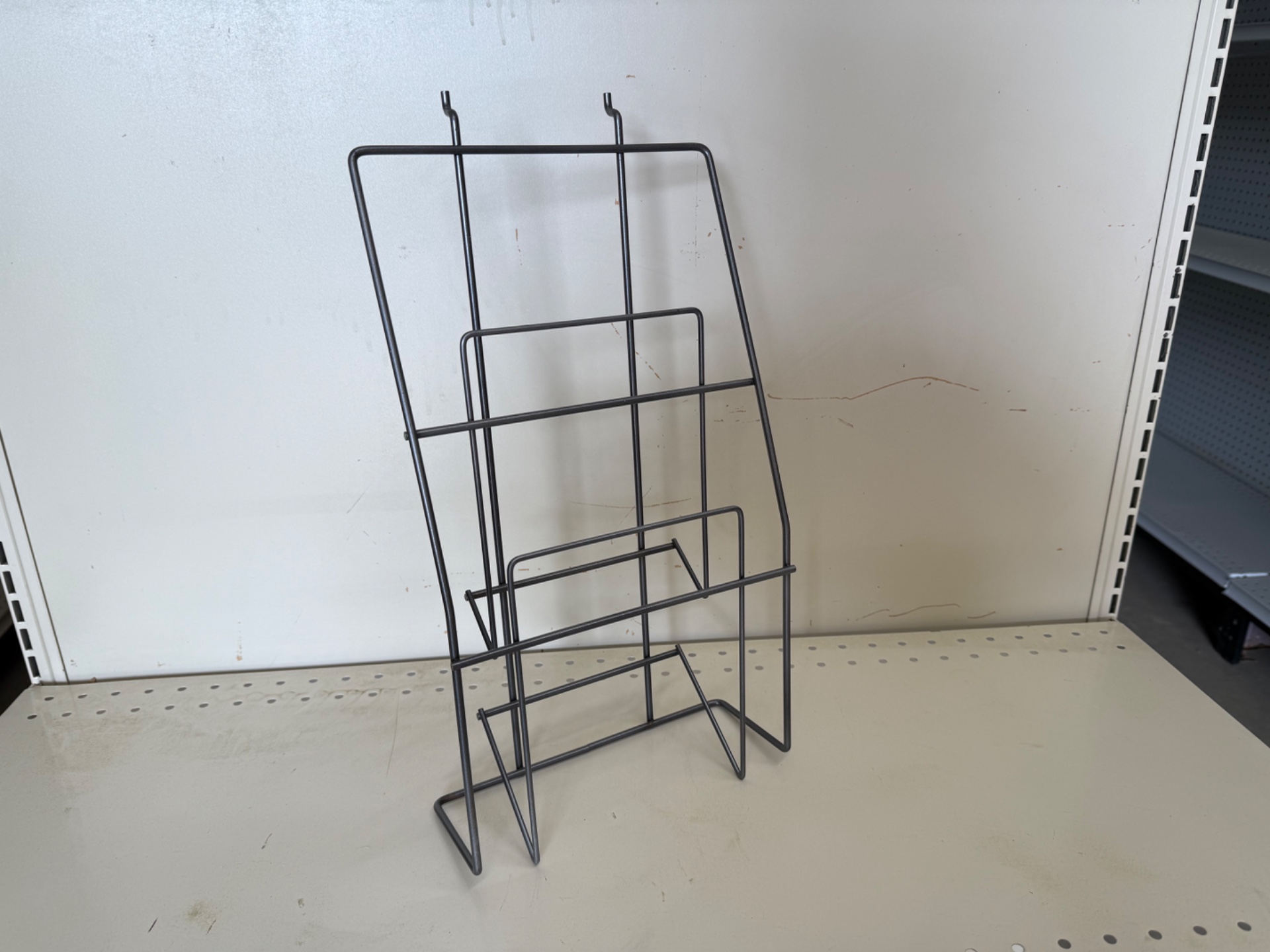 New Wire Two Pocket Literature Display