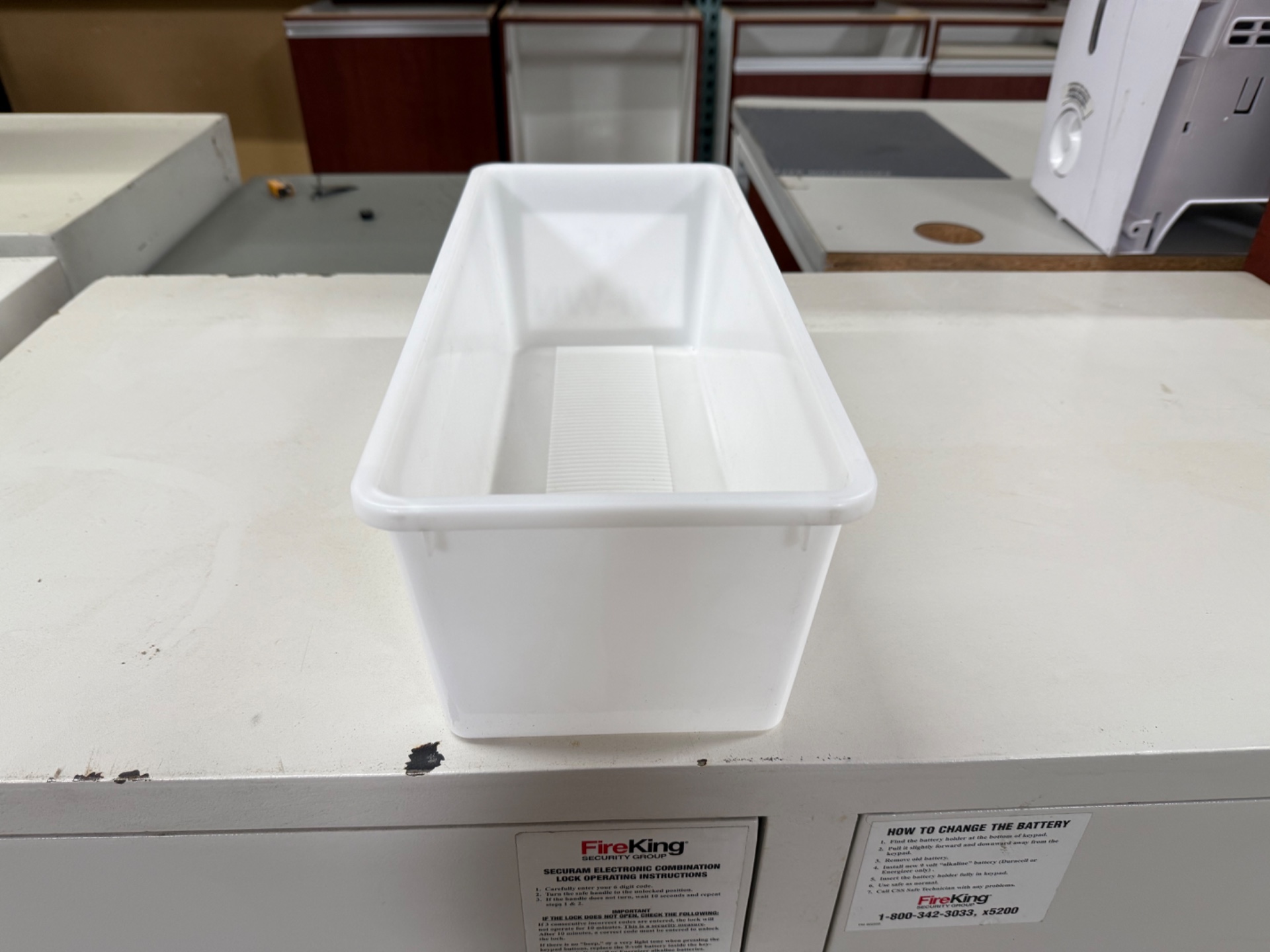 Used White Plastic Bins