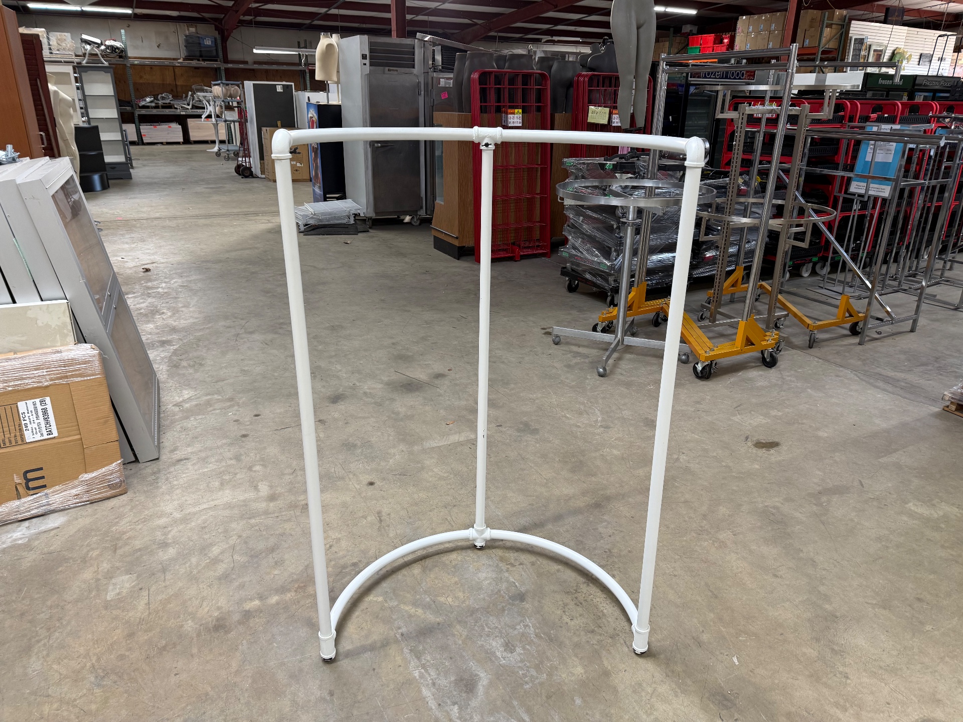 Used White Pipe Half Round Racks