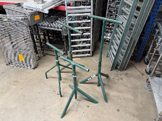 Used Conveyor Tripods/Stands