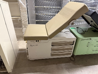 Used Exam Table