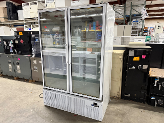 Used Master-Bilt 2 Door Freezer
