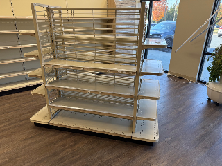 Madix Slatgrid Panel Floor Shelving