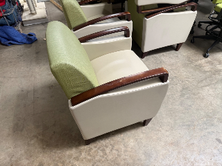 Used Lounge Chairs